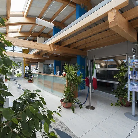 Villaggio Stromboli Hotell 4*