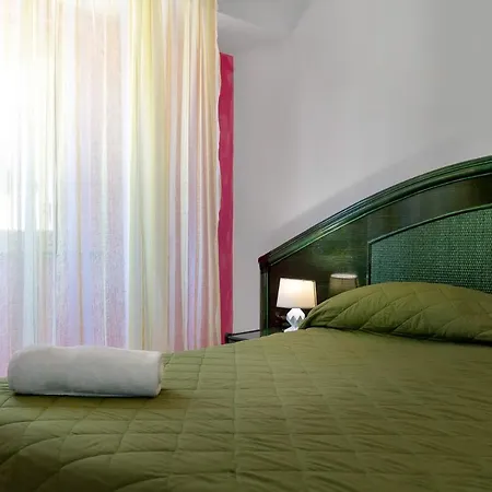 Villaggio Stromboli 4*