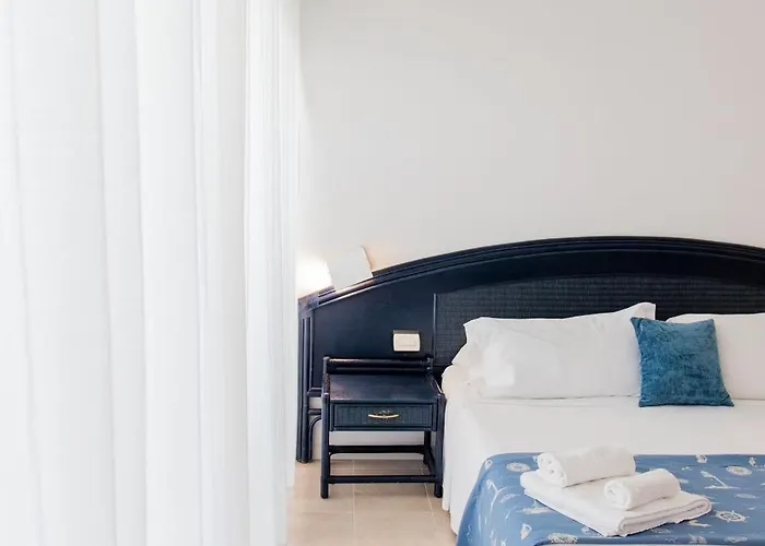 Villaggio Stromboli 4*