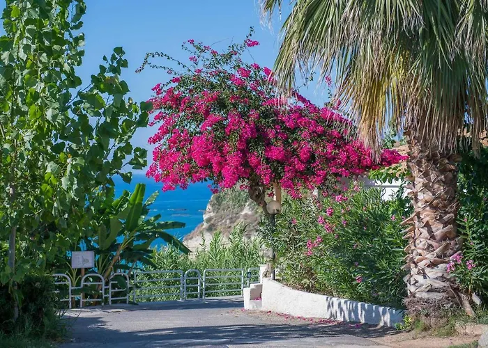 Villaggio Stromboli Hotel Santa Domenica (Vibo Valentia)