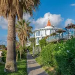 Villaggio Stromboli Hotel 4*