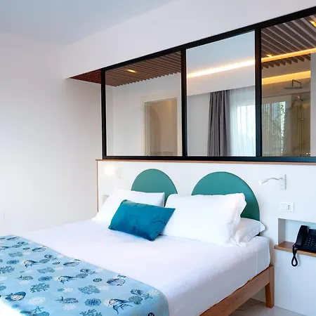 Villaggio Stromboli 4*