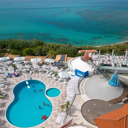 Hotel Villaggio Stromboli 4*