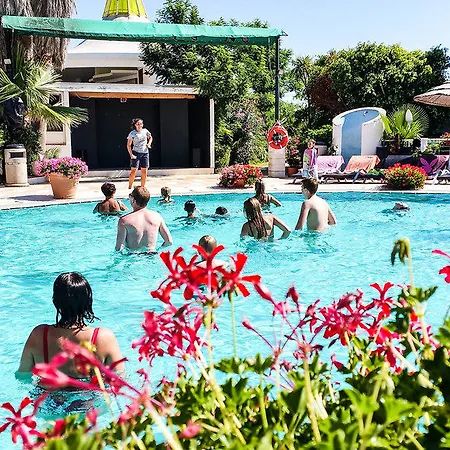 Villaggio Stromboli Hotel 4*