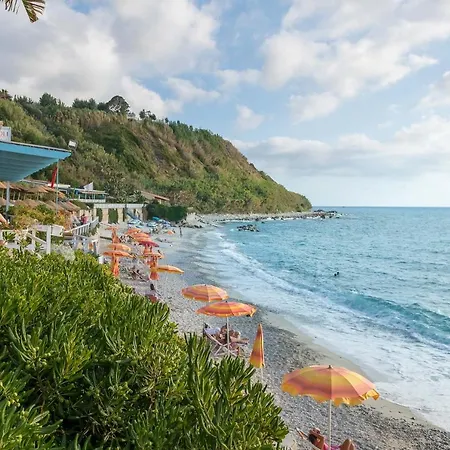 Villaggio Stromboli ホテル
