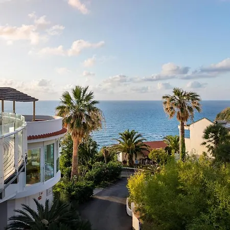 Villaggio Stromboli סנטה דומניקה