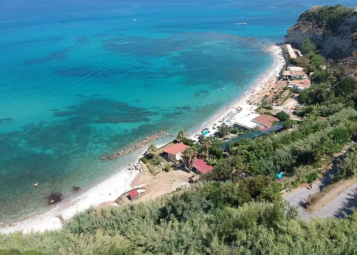 Villaggio Stromboli Hotel 4*