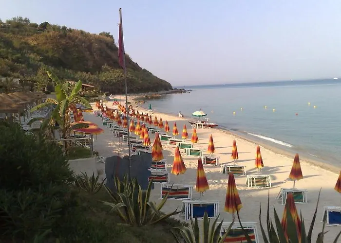 Hotel Villaggio Stromboli 4*