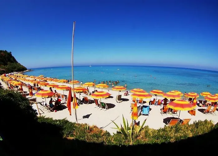 Villaggio Stromboli 4*